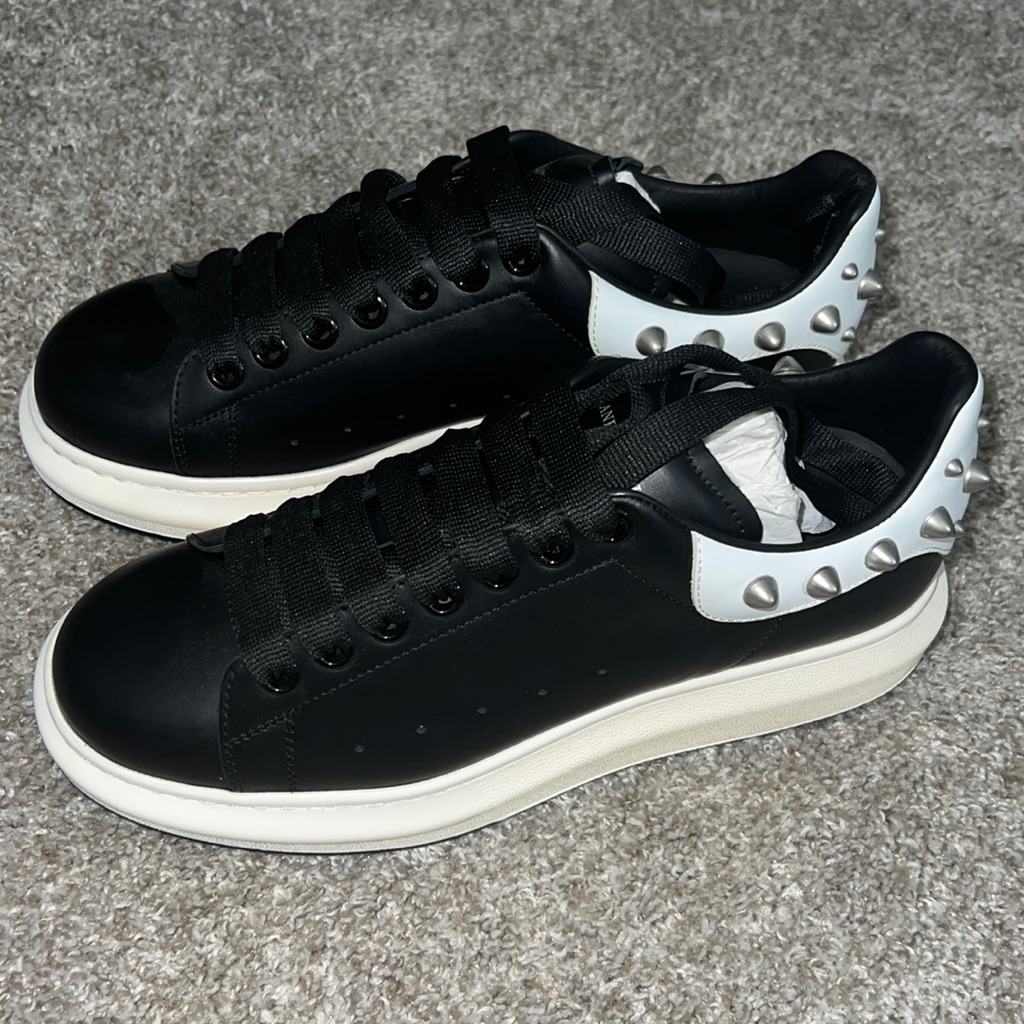 Brand New Men’s Alexander Mcqueen Sneakers